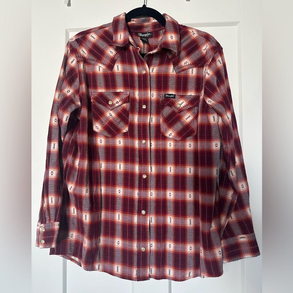 Wrangler Men's Burgundy and White Plaid Cotton Flannel Pearl Snap Shirt
